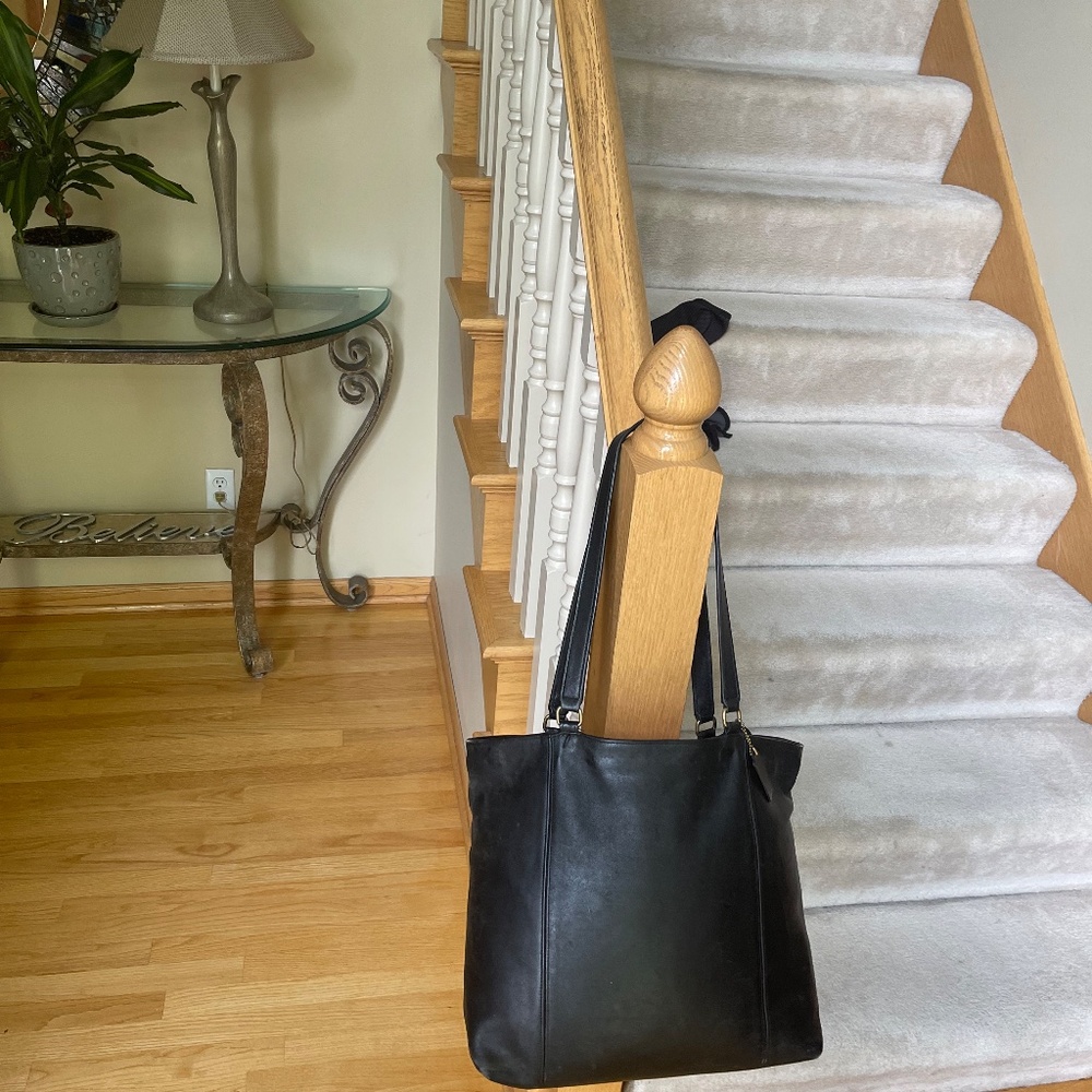 Coach Vintage Black Leather Tote Bag Extra Large